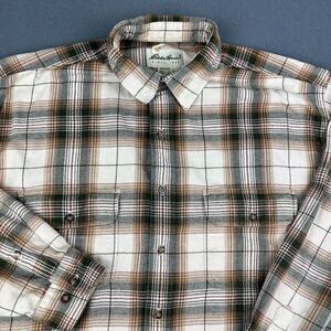 Eddie Bauer Flannel Shirt Mens Large Beige Green Plaid Pockets Hiking Gorp FLAW*